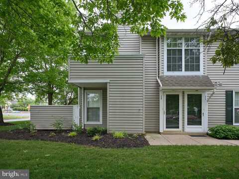 11 MEADOW LANE, NEW HOPE, PA 18938
