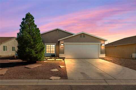 3960 E Ames Avenue, Kingman, AZ 86409