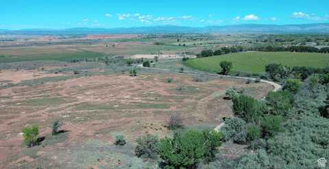 5339 E HIGHWAY 40, Fort Duchesne, UT 84026