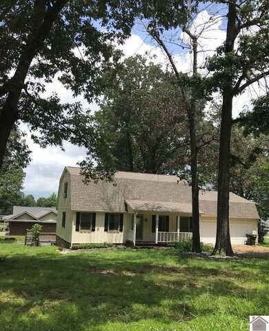 300 Princess Jennifer, Calvert City, KY 42029