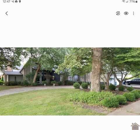 636 oak Country Club, Murray, KY 42071
