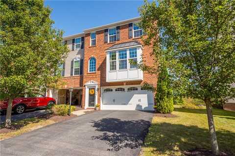 1146 Bayberry Dr, Strabane, PA 15317