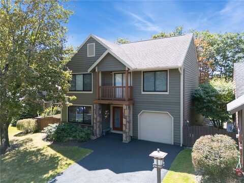 1764 Greenfield Terrace, Hidden Valley, PA 15502