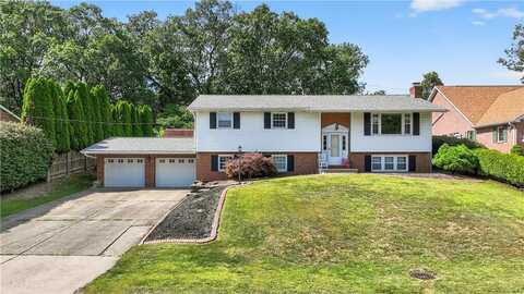 4179 Frederick Dr, Allegheny Twp, PA 15068