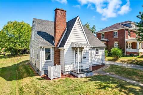 609 Park Ave, Farrell, PA 16121
