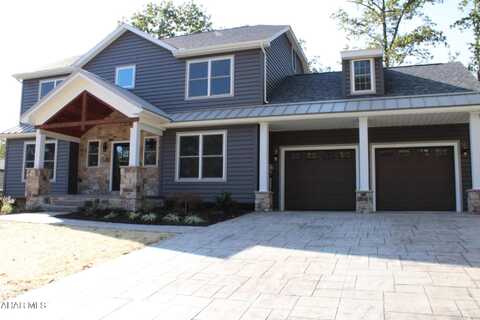 231 Stonehedge Road, Hollidaysburg, PA 16648