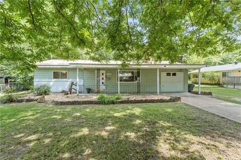 1224 N Turner AVE, Fayetteville, AR 72703