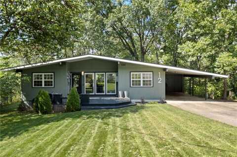 12 Arnold LN, Bella Vista, AR 72715
