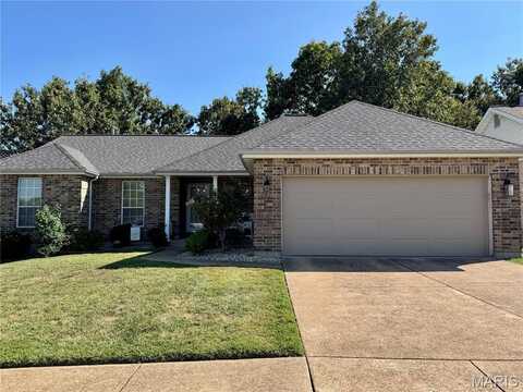 2924 Woodbridge Estates Drive, Oakville, MO 63129