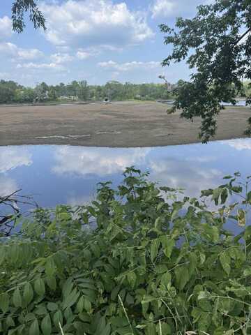173 Somerset Avenue, Pittsfield, ME 04967