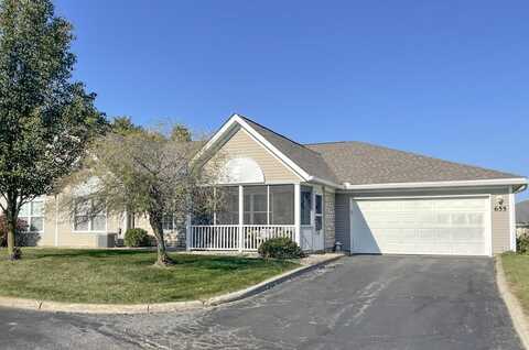 655 Scott Dr, Ontario, OH 44906