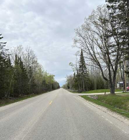 13496 N Mackinaw Highway, Mackinaw City, MI 49701