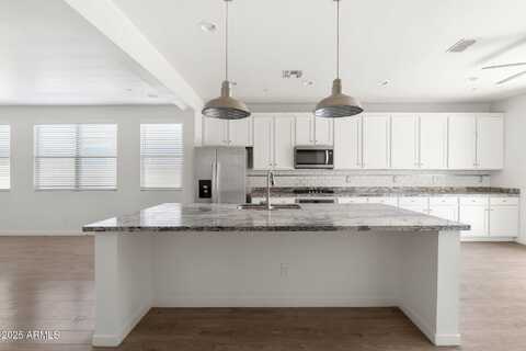 21451 W PALM Lane, Buckeye, AZ 85396