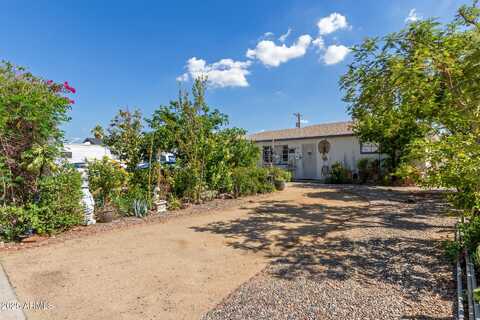 2945 W BUTLER Drive, Phoenix, AZ 85051