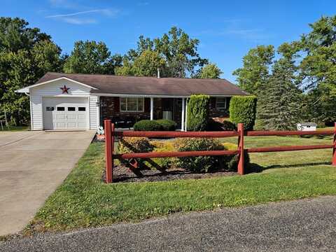 1319 Robinwood Drive, Clarion, PA 16214