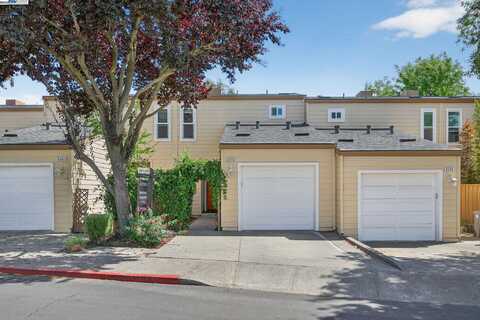6574 Conestoga Ln, Dublin, CA 94568