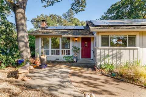 4746 Bridle Trail, Santa Rosa, CA 95409