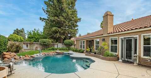 431 Stanford Street, Vacaville, CA 95687