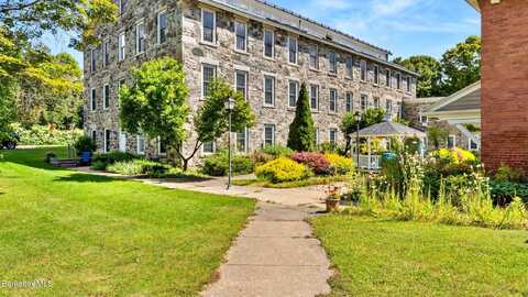 488 East Housatonic St, Dalton, MA 01226