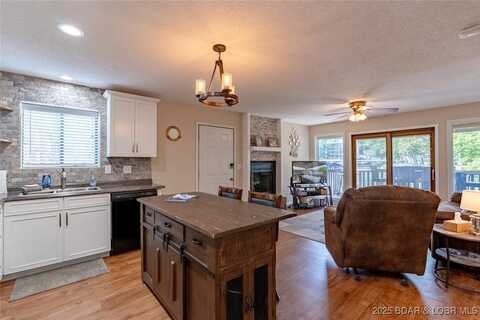149 Southwood Shores unit: 1A, Lake Ozark, MO 65049