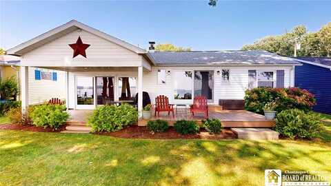 6483 Sandalwood Lane, Chautauqua, NY 14757