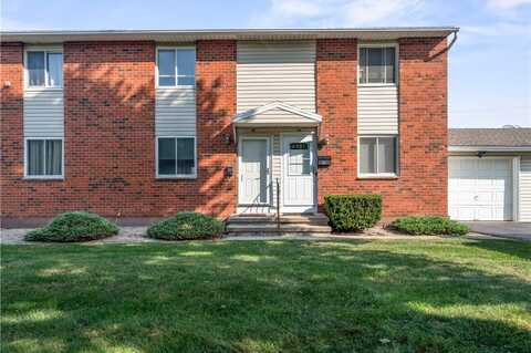 18 Fox Run, Gates, NY 14606