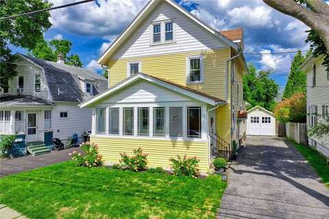 121 W Spruce Street, East Rochester, NY 14445