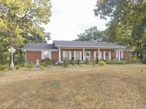 607 W Main Street, Charleston, AR 72933