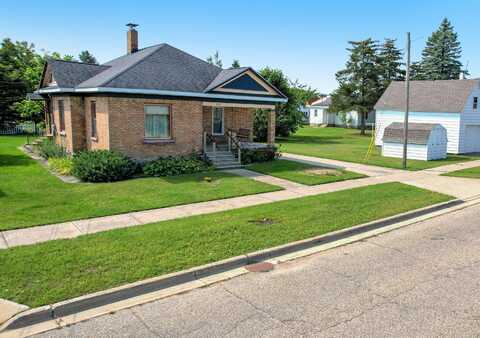 211 W PETOSKEY STREET, GAYLORD, MI 49735