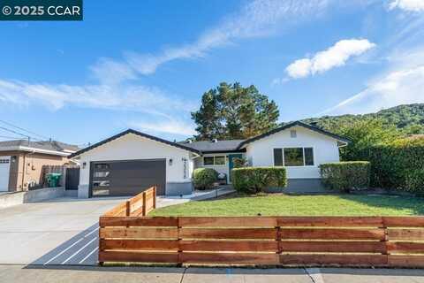 2358 Wright Ave, Pinole, CA 94564