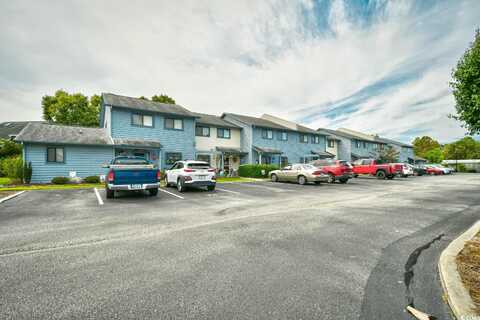 775 Plantation Dr., Little River, SC 29566