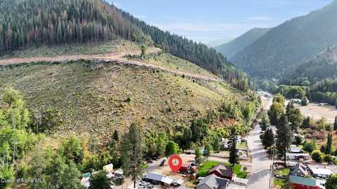 86 E Circle Dr, Kellogg, ID 83837