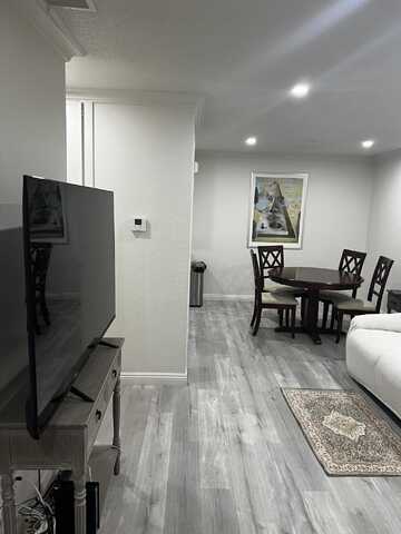 2810 N Arcadia Court, Palm Springs, CA 92262