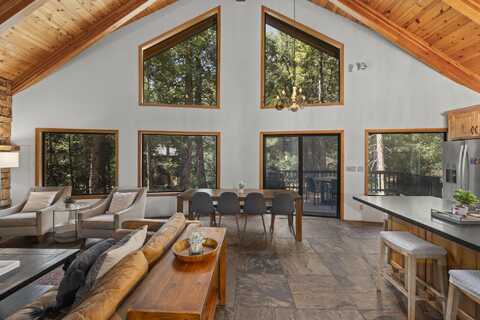 24747 Fern Valley Road, Idyllwild, CA 92549