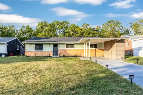 954 Hollytree Drive, Springfield, OH 45240