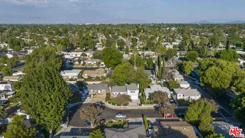 7732 Garden Grove Ave, Reseda, CA 91335