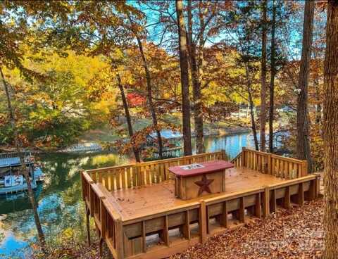 555 Laurel Cove Road, Statesville, NC 28677