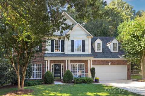 425 Gilchrest Circle, Matthews, NC 28105