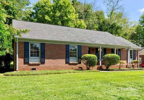 6101 Powder Horn Road, Charlotte, NC 28212
