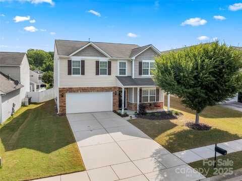 8929 Paddle Oak Road, Charlotte, NC 28227