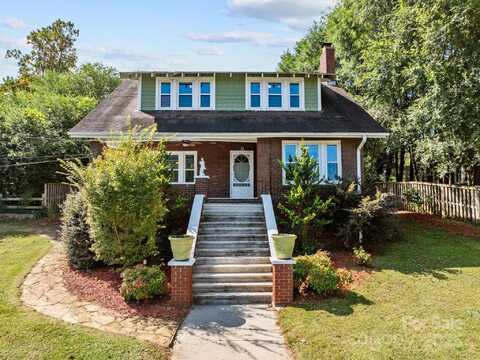 23 Boxwood Terrace, Canton, NC 28716