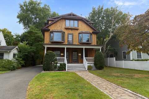 33 Douglas Avenue, Stamford, CT 06906