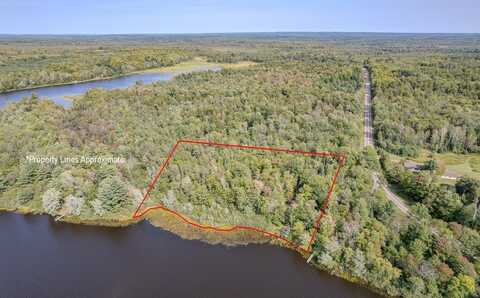 N7545 STATE ROAD 107, Tomahawk, WI 54487