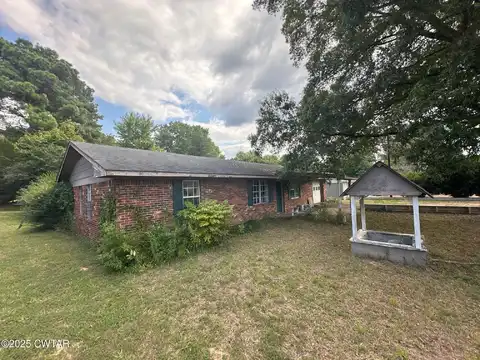 31 Spring Creek Law Road, Jackson, TN 38305
