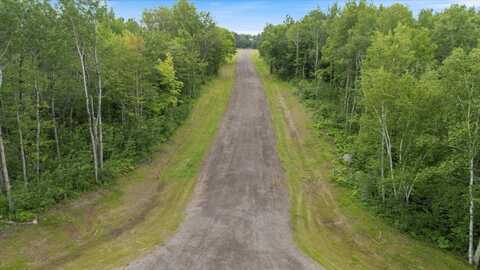 xxx Maple Grove Rd, Hermantown, MN 55810
