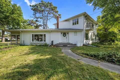 619 18th Street, Ames, IA 50010
