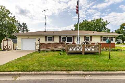 875 Williams, Platteville, WI 53818