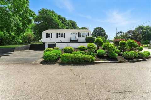 82 Barton Avenue, Warwick, RI 02889
