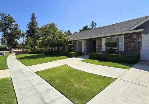 3279 Magill Avenue W, Fresno, CA 93711