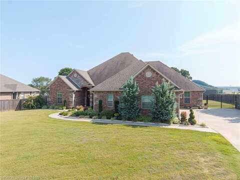 1504 Clay CT, Fort Smith, AR 72916